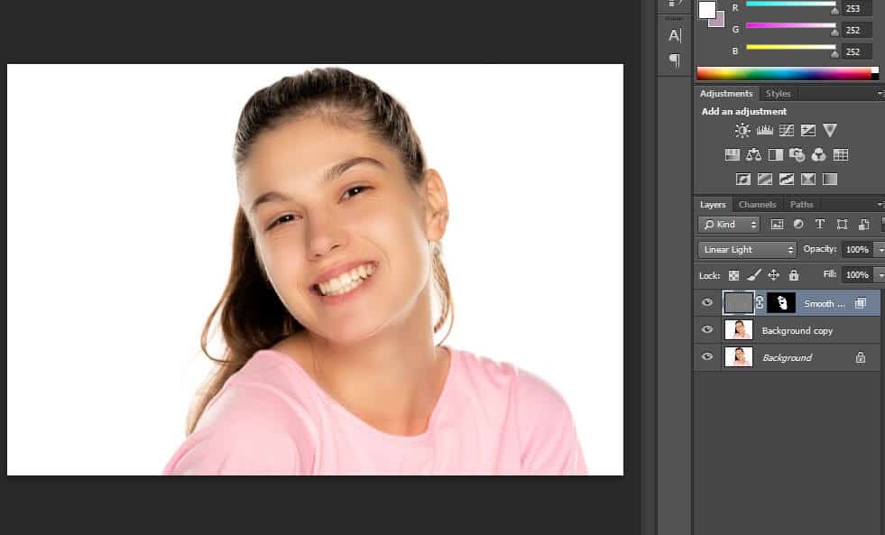 How to Smooth Skin in Photoshop