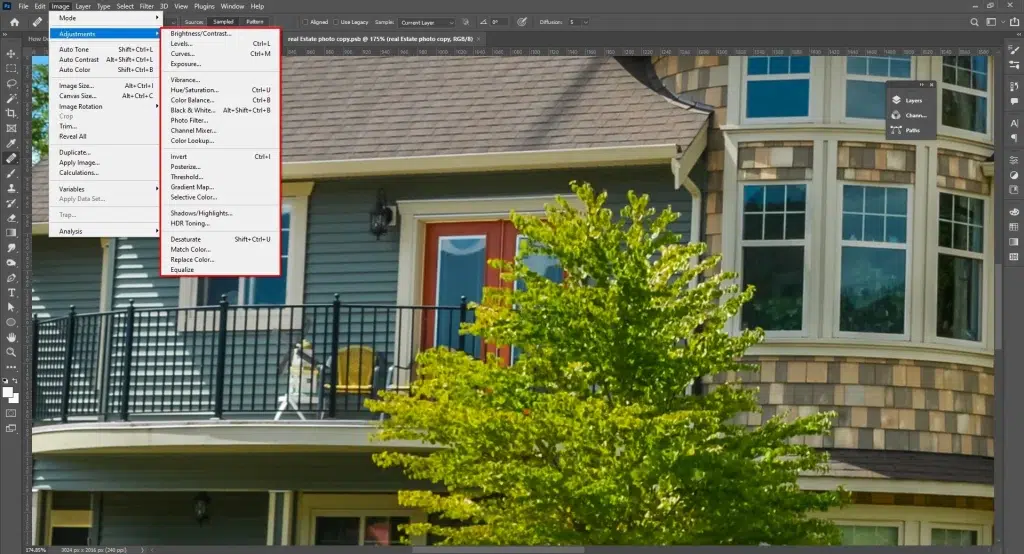 Work on colors tones and lighting